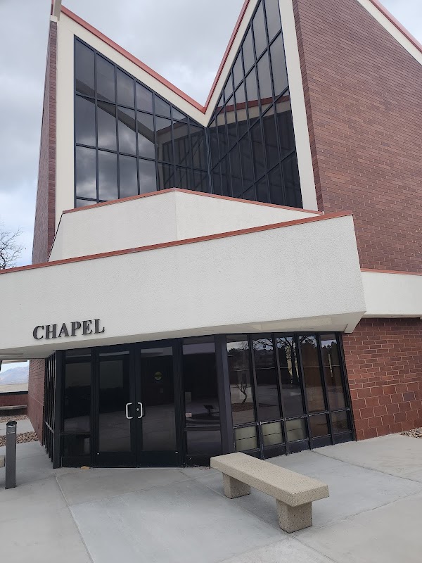 Utah Veterans Cemetery & Memorial Park grounds