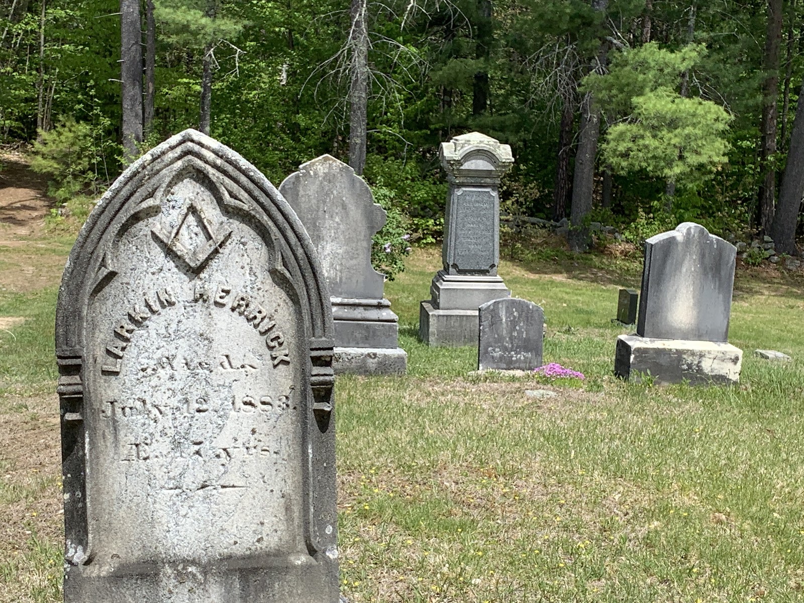 Vale End Cemetery headstone and grounds