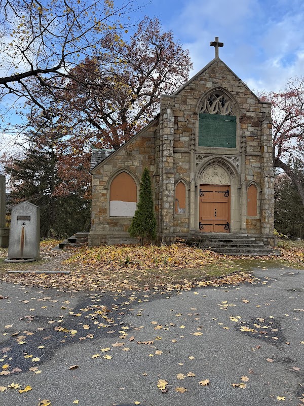 Valley Cemetery grounds