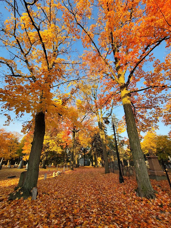 Valley Cemetery grounds