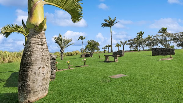 Valley Isle Memorial Park - Haiku grounds