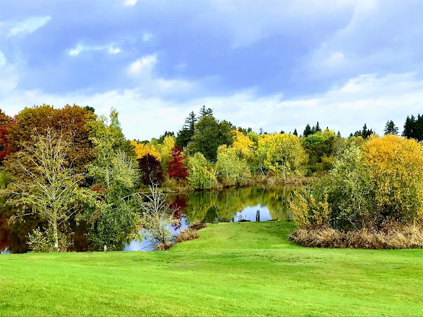 Valley Memorial Park & Funeral Home grounds