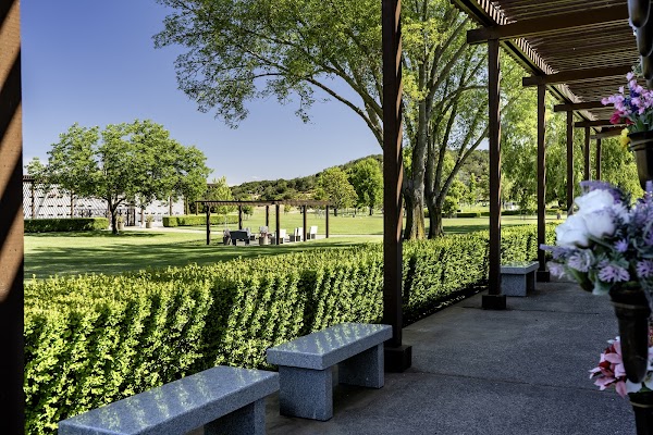Valley Memorial Park grounds