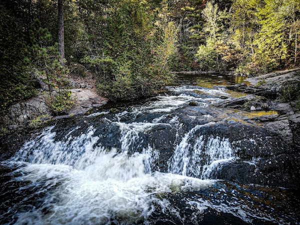 Veteran's Falls grounds