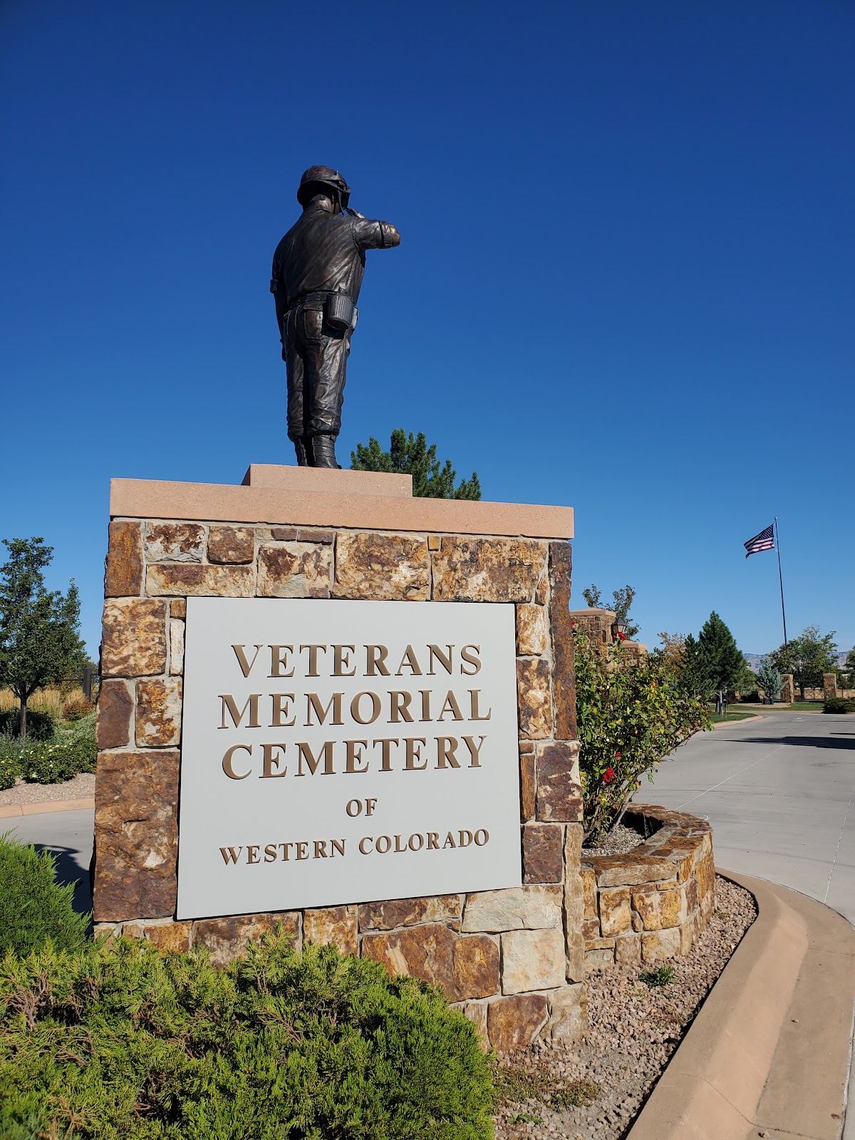 Veterans Memorial Cemetery of Western Colorado cemetery grounds and headstones