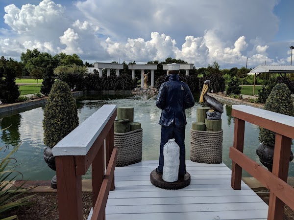 Veterans Memorial District grounds