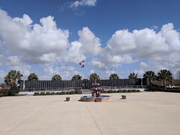 Veterans Memorial District grounds