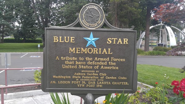 Veterans Memorial Park grounds