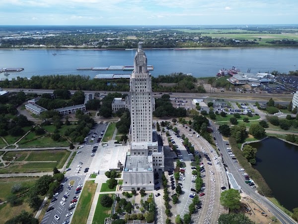 Veteran's Memorial Park grounds