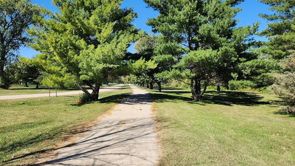 Veterans Memorial Park grounds