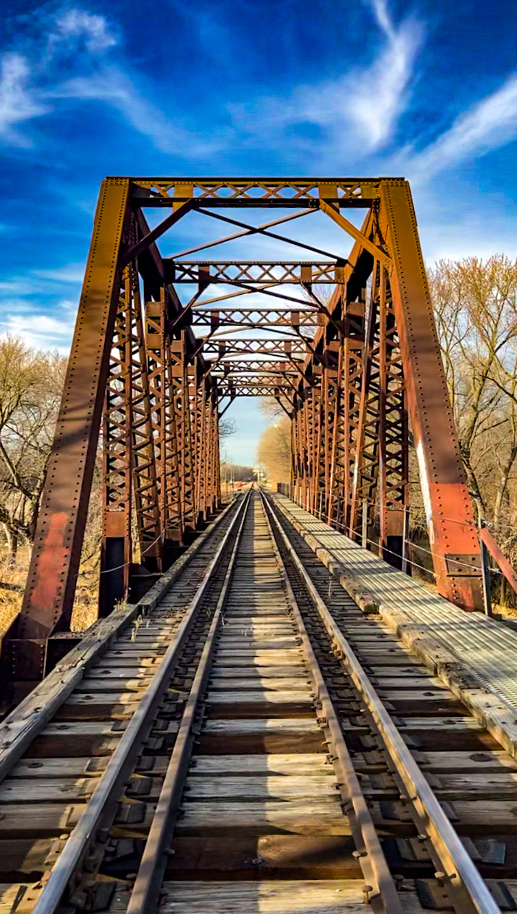 Veterans Memorial Park cemetery grounds and headstones