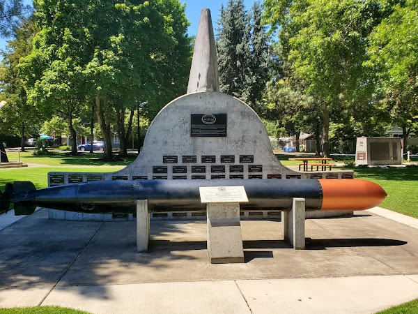 Veterans Memorial Park grounds