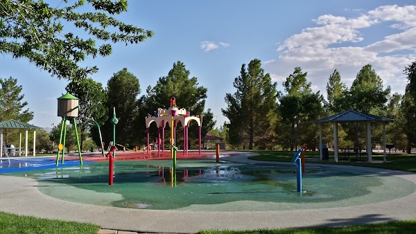Veterans' Memorial Park grounds