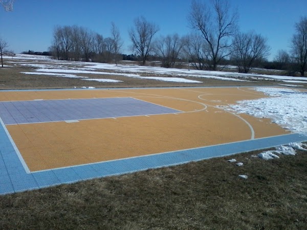 Veterans Memorial Park grounds