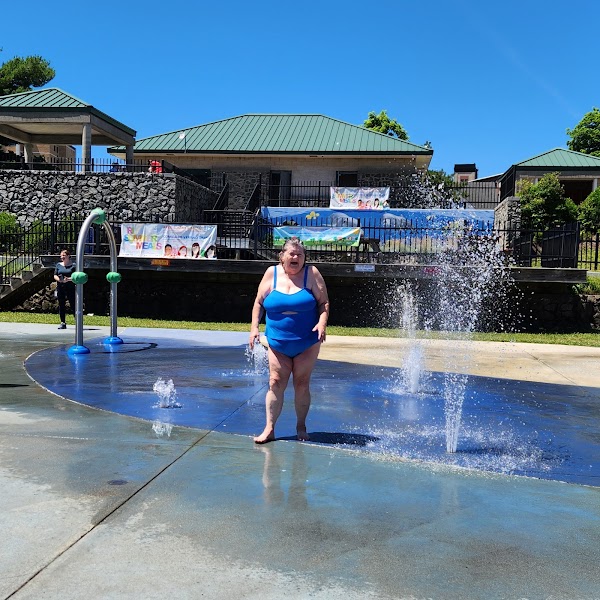 Veterans Memorial Park grounds