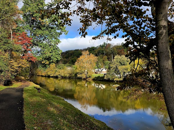 Veterans Memorial Park grounds