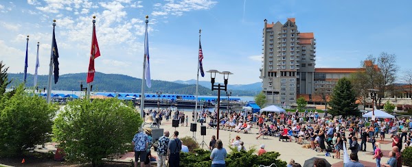 Veterans Memorial Park grounds