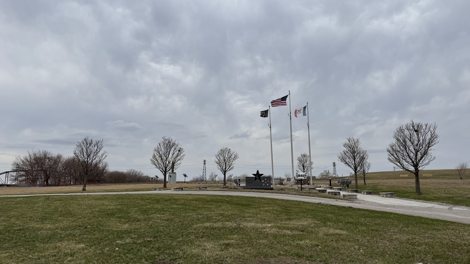 Veterans Memorial Park cemetery grounds and headstones