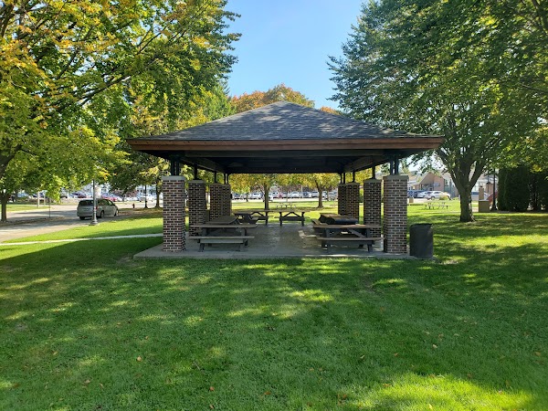 Veterans Memorial Park grounds