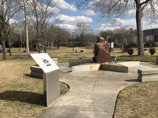 Veterans Memorial Park grounds