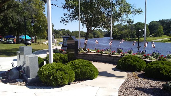 Veterans Memorial Park grounds