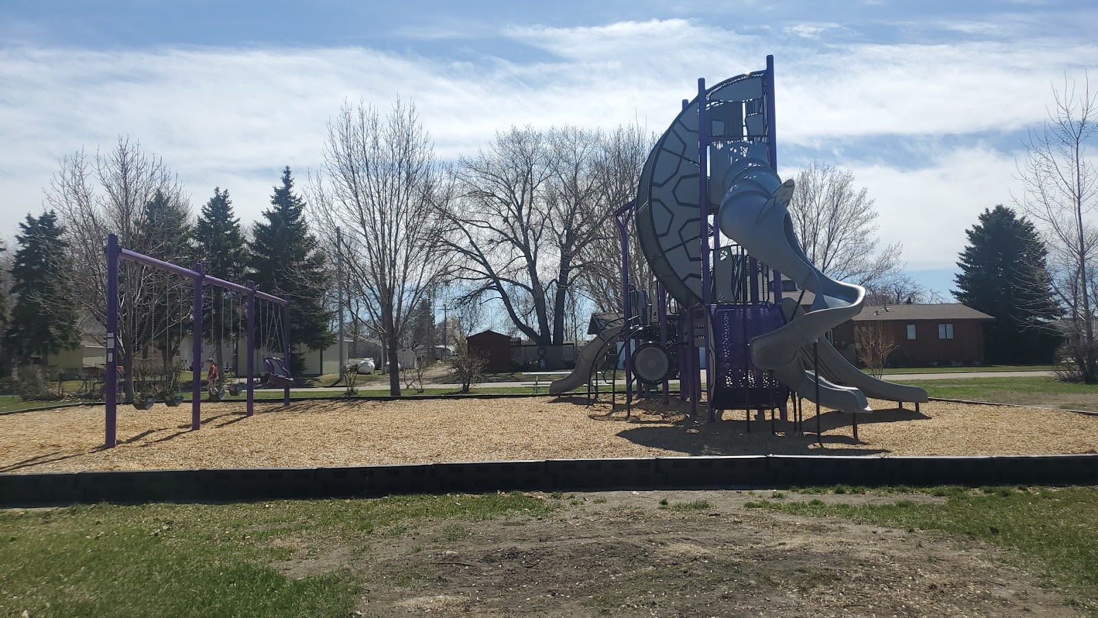 Veterans Memorial Park cemetery grounds and headstones