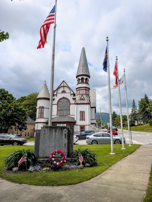 Veteran’s Memorial Park grounds
