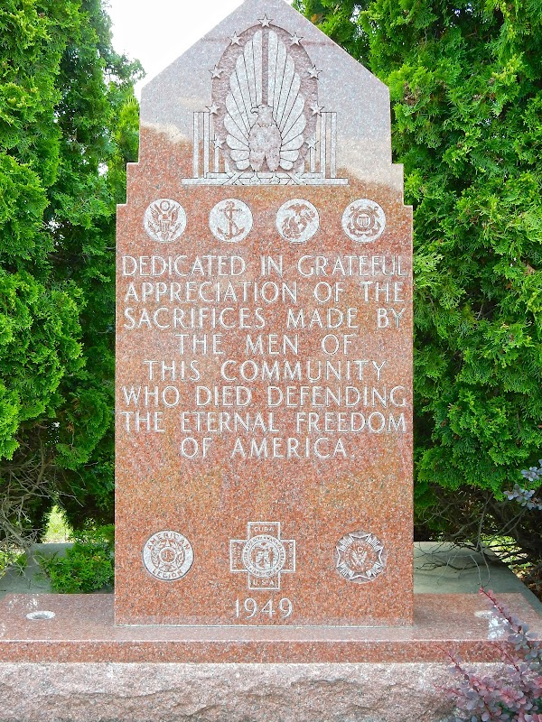 Veterans Memorial Park grounds