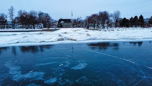 Veterans’ Memorial Park grounds