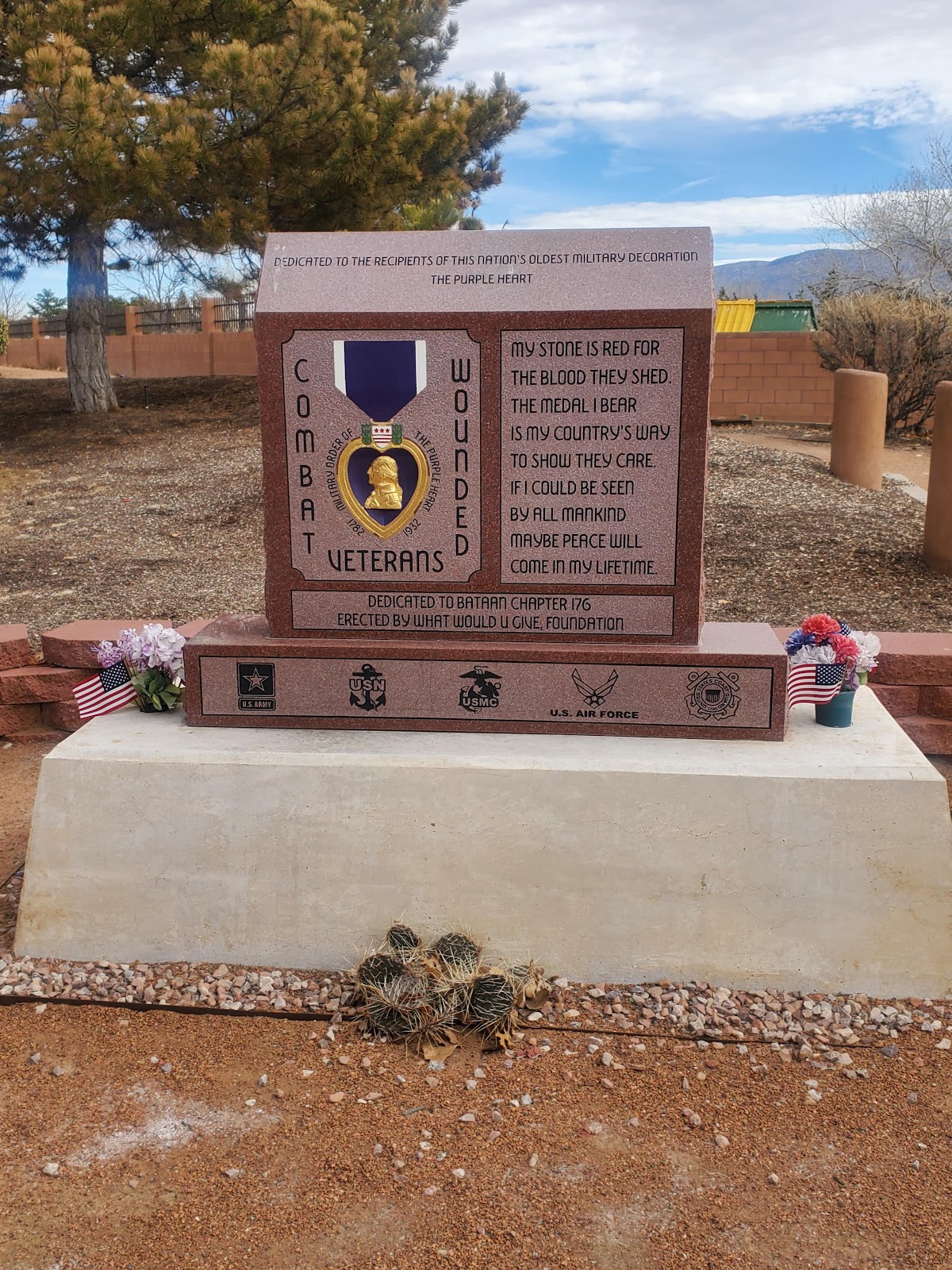 Veterans Memorial Park cemetery grounds and headstones