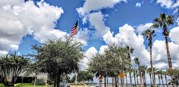 Veterans Memorial Park grounds