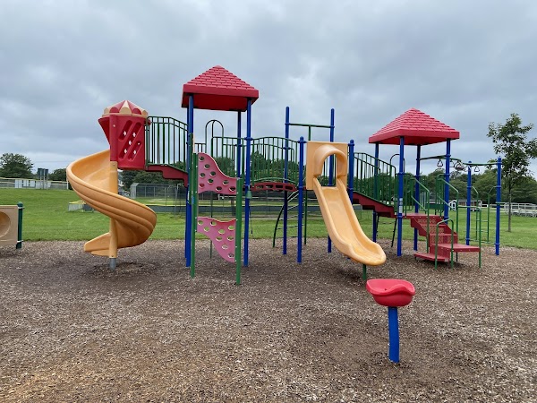 Veterans Memorial Park grounds