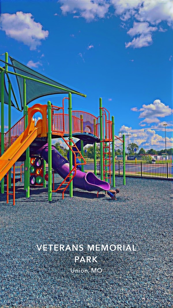 Veterans Memorial Park grounds
