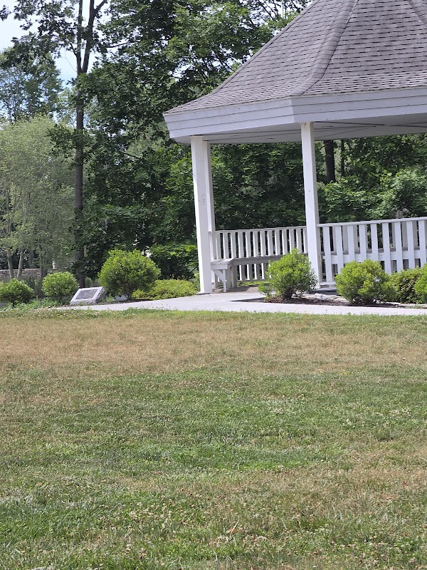 Veterans' Memorial Park grounds