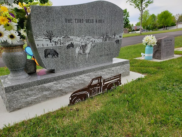 Vine Bluff Cemetery grounds