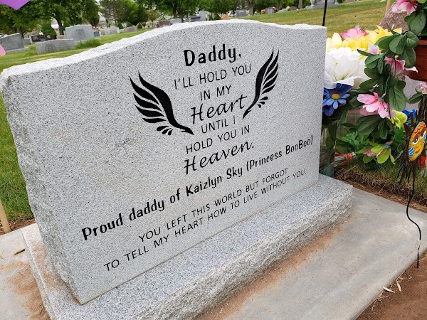 Vine Bluff Cemetery grounds