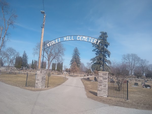 Violet Hill Cemetery grounds