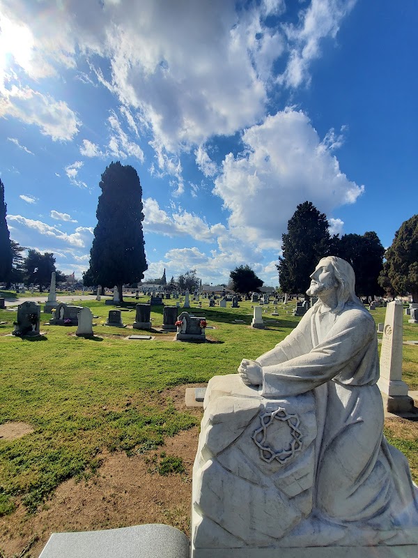 Visalia Cemetery grounds