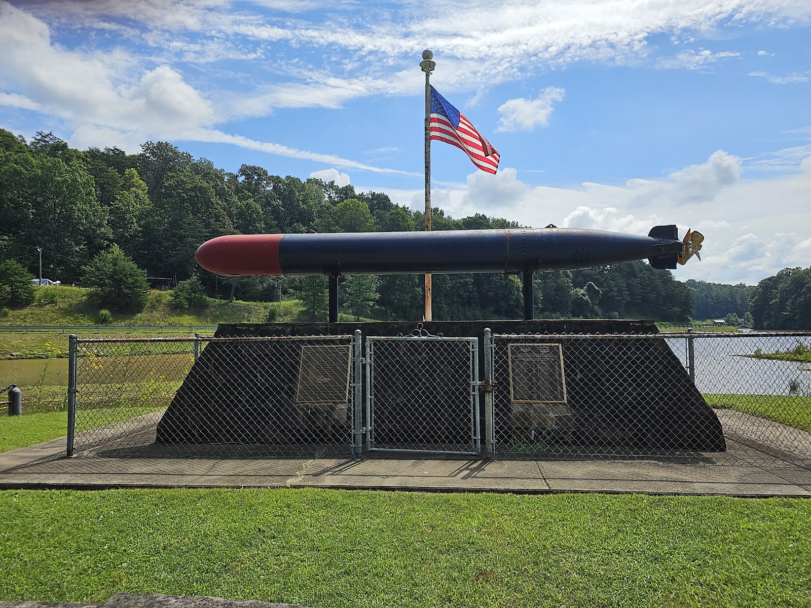 Volcano Memorial Park