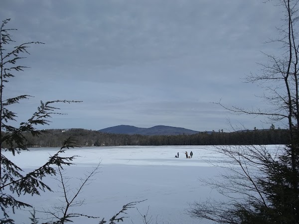 Wadleigh State Park grounds