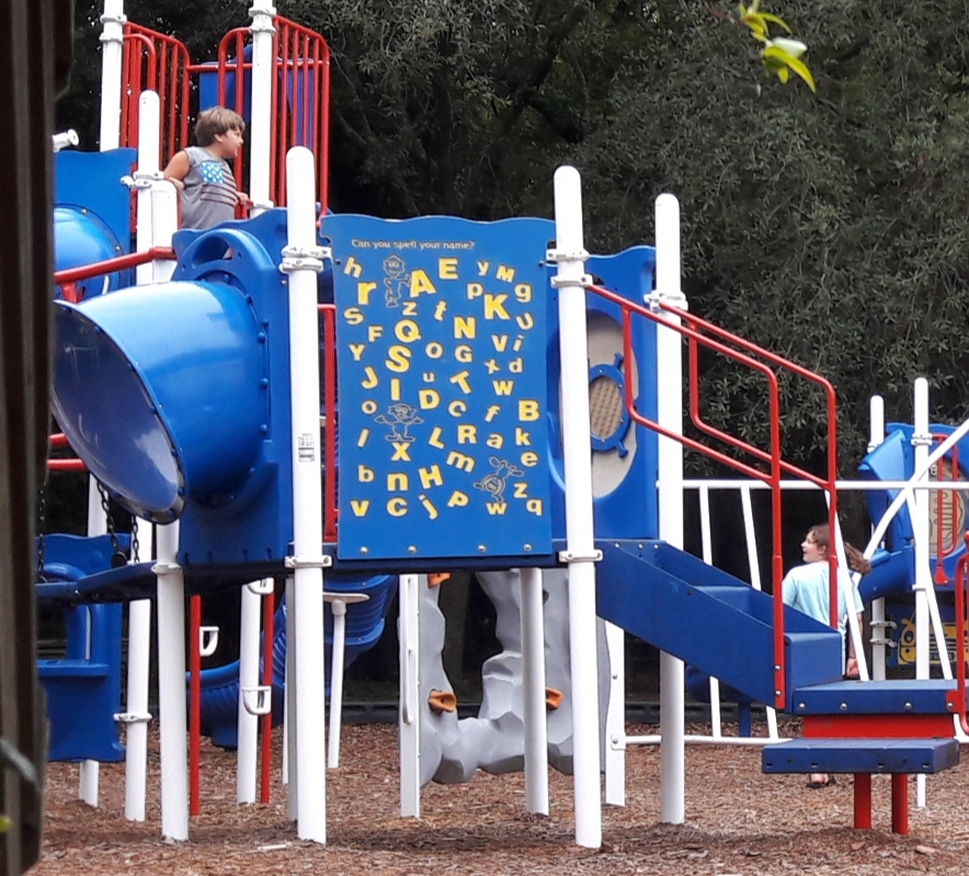 War Memorial Park cemetery grounds and headstones