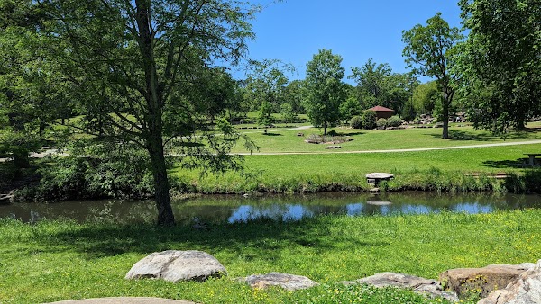 War Memorial Park Natural Play Area and Pavilion grounds