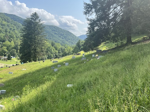 Ward Cemetery grounds