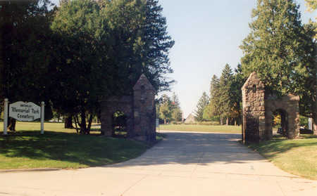 Waterloo Memorial Park Cemetery cemetery grounds and headstones