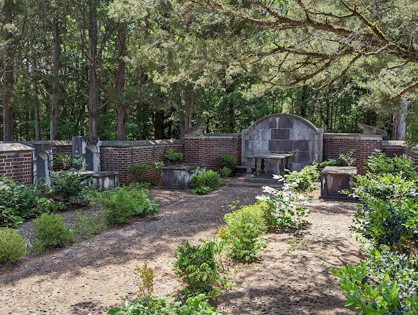 Waxhaw Cemetery grounds