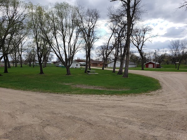 Welles Memorial Park grounds