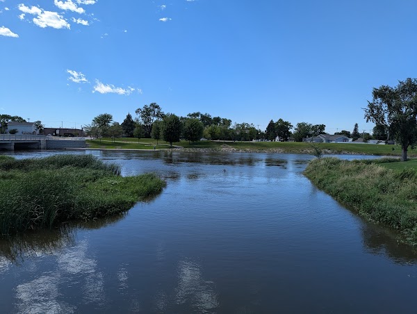 Welles Memorial Park grounds