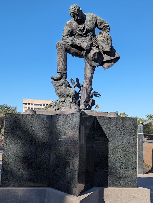 Wesley Bolin Memorial Plaza grounds