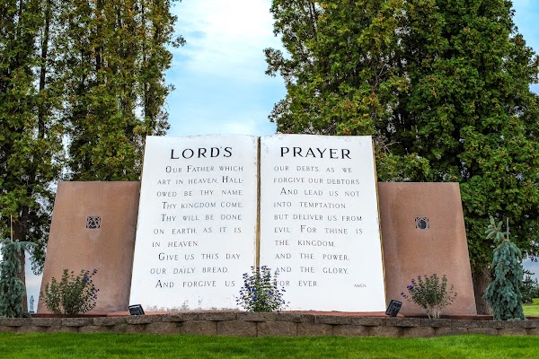 West Hills Memorial Park grounds