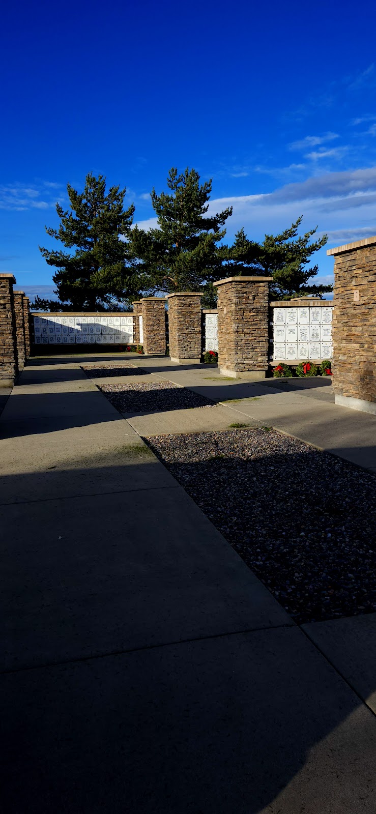 Western Montana State Veterans Cemetery headstone and grounds